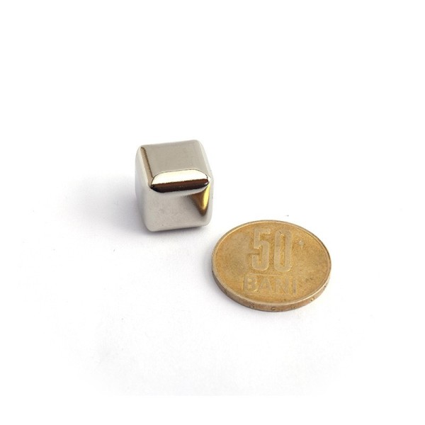 Magnet neodim cub 15 mm - r4 cu moneda