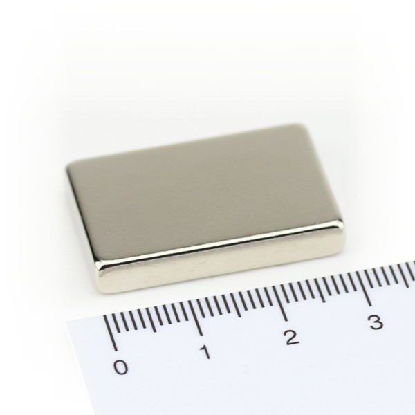 Magnet neodim bloc 30 x 20 x 5 mm cu rigla