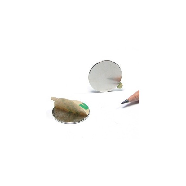 Magnet neodim disc 20 x 1 mm autoadeziv - comparație cu creionul