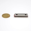 Închizător magnetic ultra subțire din oțel pt. uși de mobilier 41 x 17 x 2,3 - închis