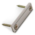 Magnet neodim bloc 80 x 13,5 x 5 mm, în carcasă, cu 2 găuri D 3,3 și șanfren D 6,5 - prindere cu holșuruburi