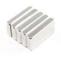 Magnet neodim bloc 30 x 15 x 5 mm N52 - grup